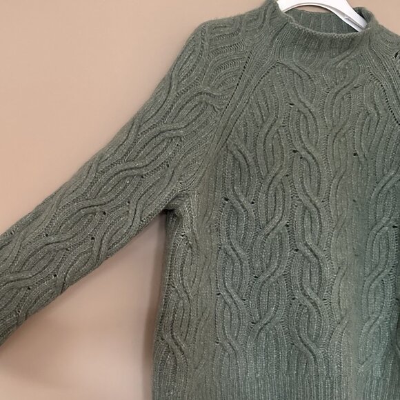 $475 Vince Alpaca Wool Chunky Cable Knit Sweater Women XL Green Mock Neck Thick - Picture 7 of 10